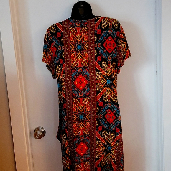 NEW YORK AND COMPANY DRESS - Picture 2 of 13